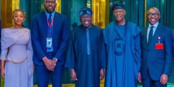 Tinubu pledges support for Fintech sector, as Flutterwave plans public listing on NGX