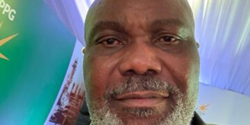 Middle East Turmoil Brings Nigeria Another Oil Windfall and a Choice