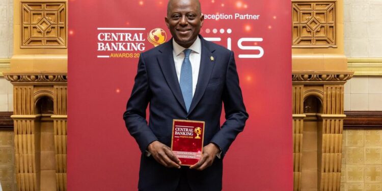 Cardoso renews commitment to safeguarding financial, monetary stability at Central Bank of the Year Award presentation